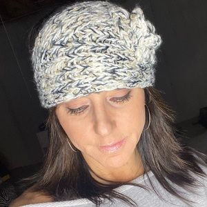 CLAIRES Head Wrap Ear Warmer Beige Gray Black Gold NWT